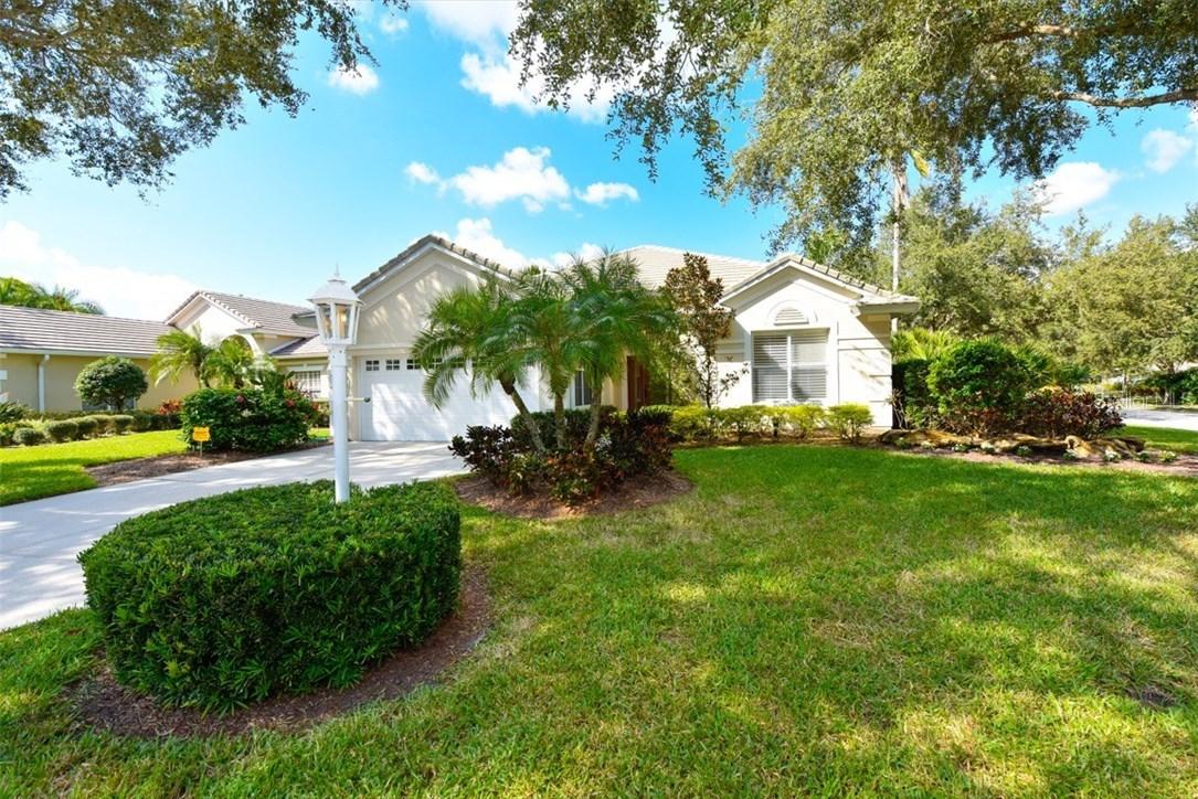 6615 Virginia Crossing, University Park, FL 34201