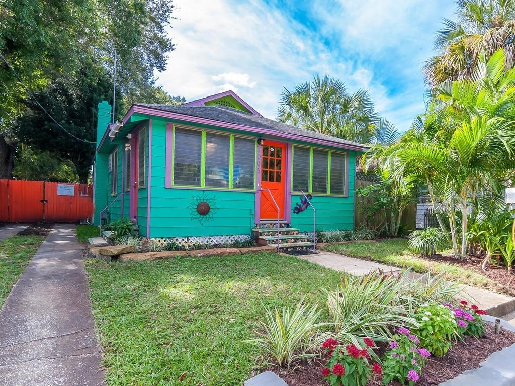 1005 12th Ave., Bradenton, FL 34205