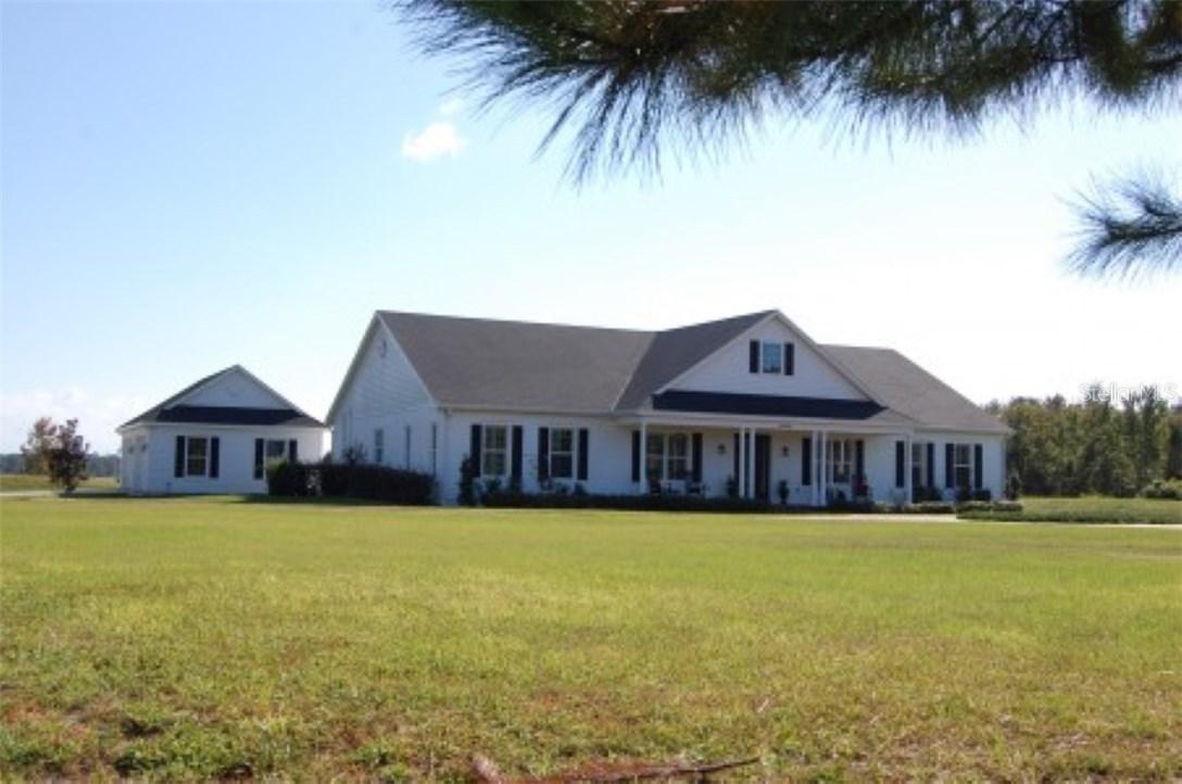 26044 Splendid Meadow Ct., Astatula, FL 34705