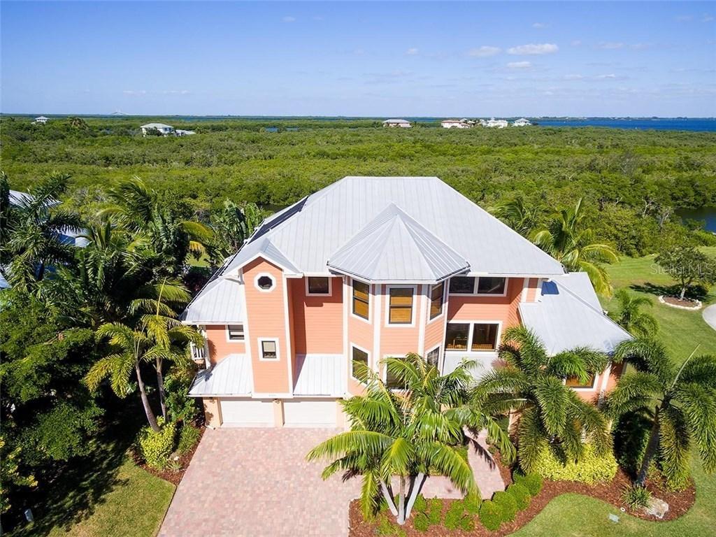 4004 Cobia Ct., Palmetto, FL 34221