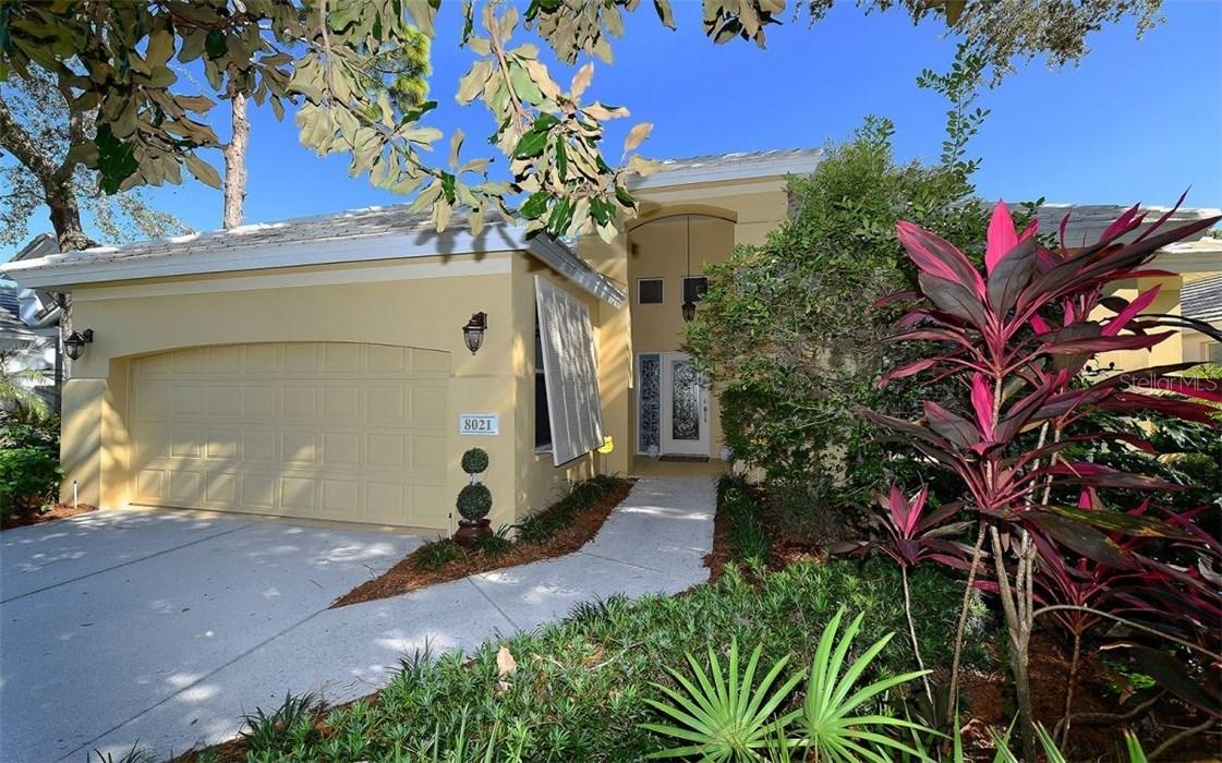 8021 Hampton Ct., University Park, FL 34201
