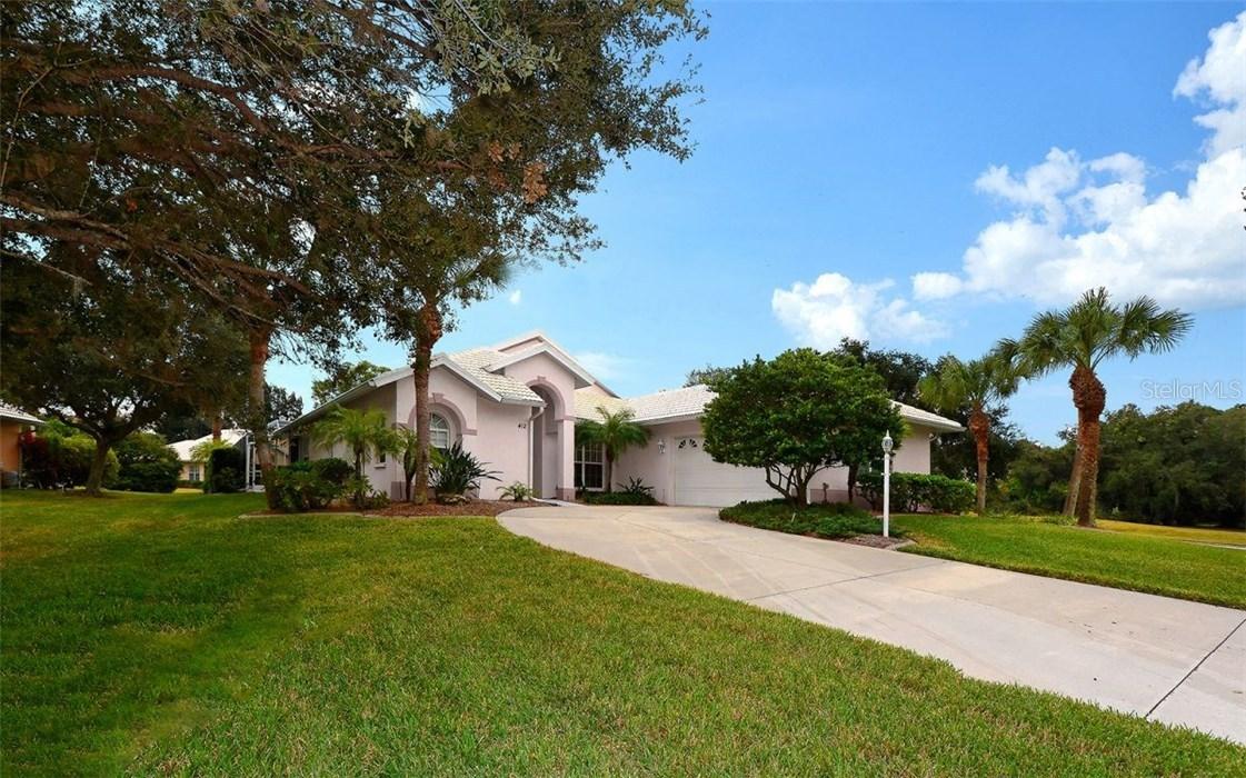 412 Hanchey Dr., Nokomis, FL 34275