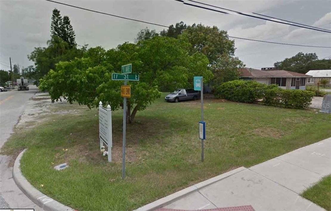 1612 1st Ave., Palmetto, FL 34221