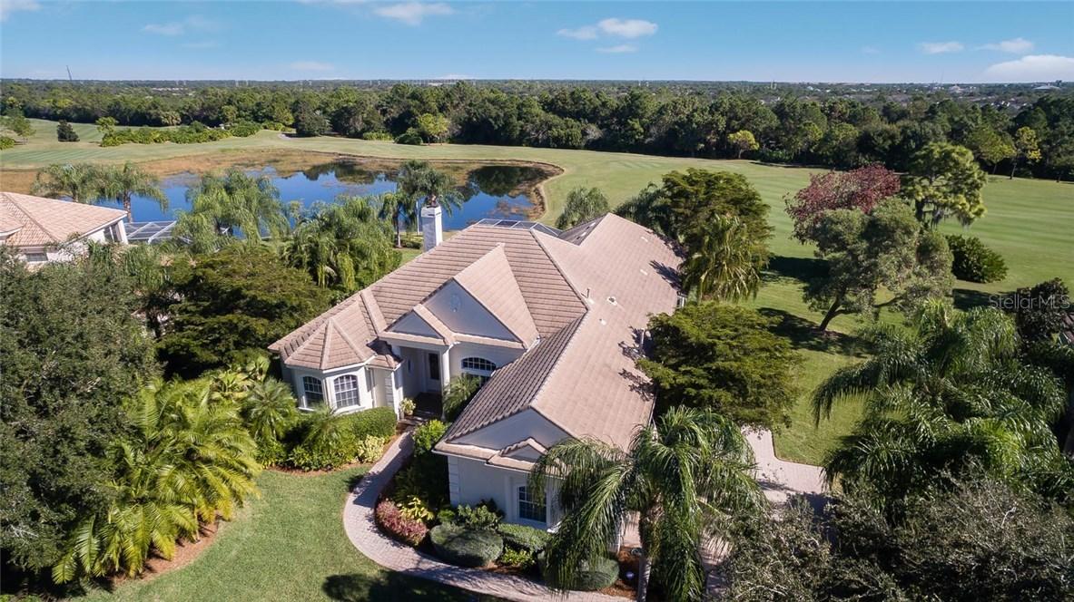 7927 Warwick Gardens Ln., University Park, FL 34201