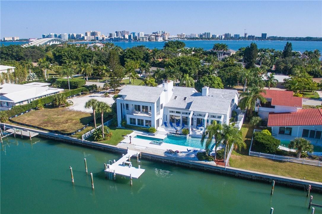 216 Bird Key Dr., Sarasota, FL 34236