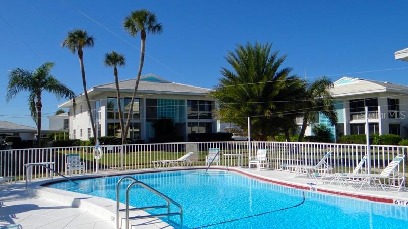 5400 Gulf Dr. #16, Holmes Beach, FL 34217