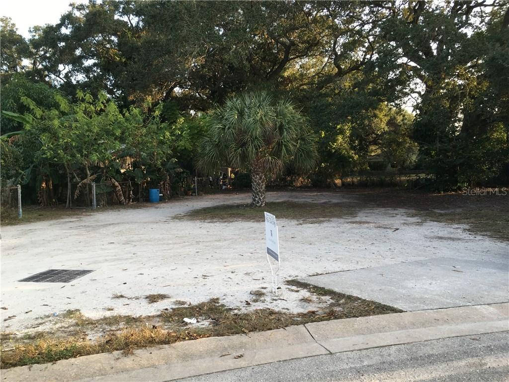 310 10th Avenue Dr., Bradenton, FL 34208