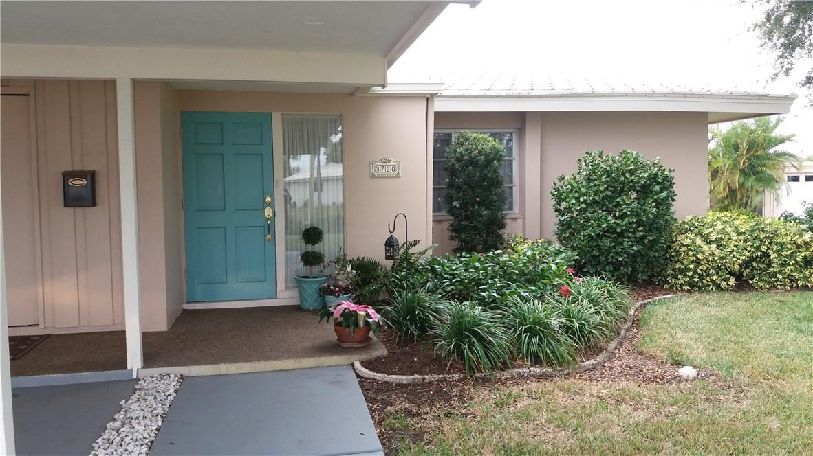 3720 Village Green Dr. #104, Sarasota, FL 34239