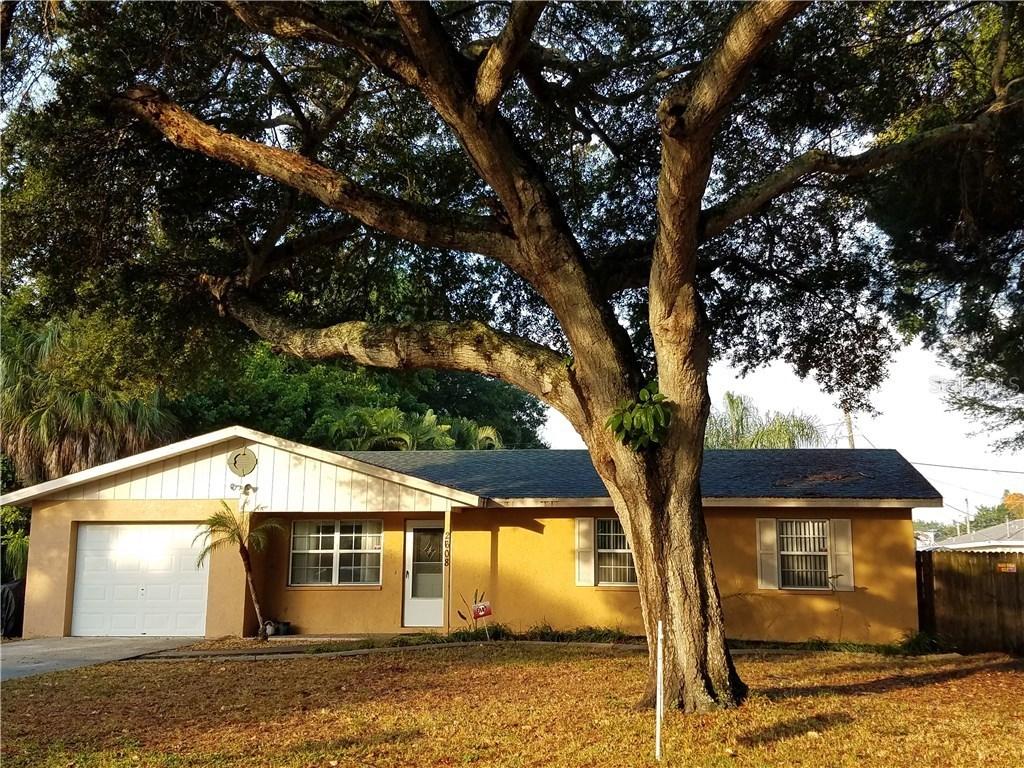 2608 24th St., Bradenton, FL 34205