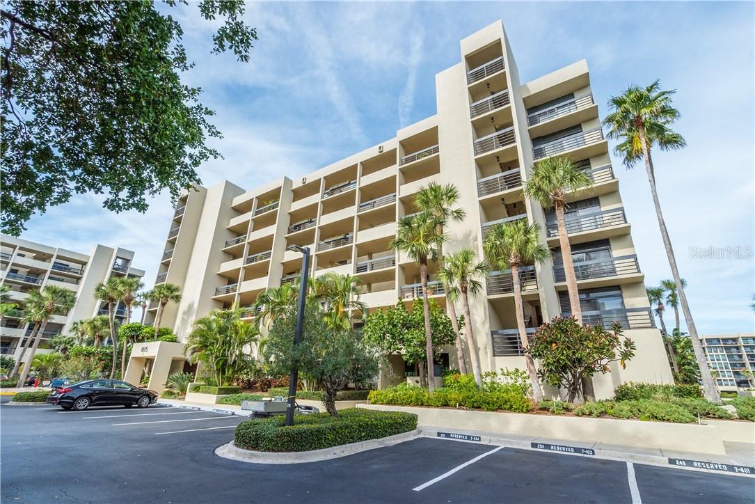 1075 Gulf Of Mexico Dr. #302, Longboat Key, FL 34228