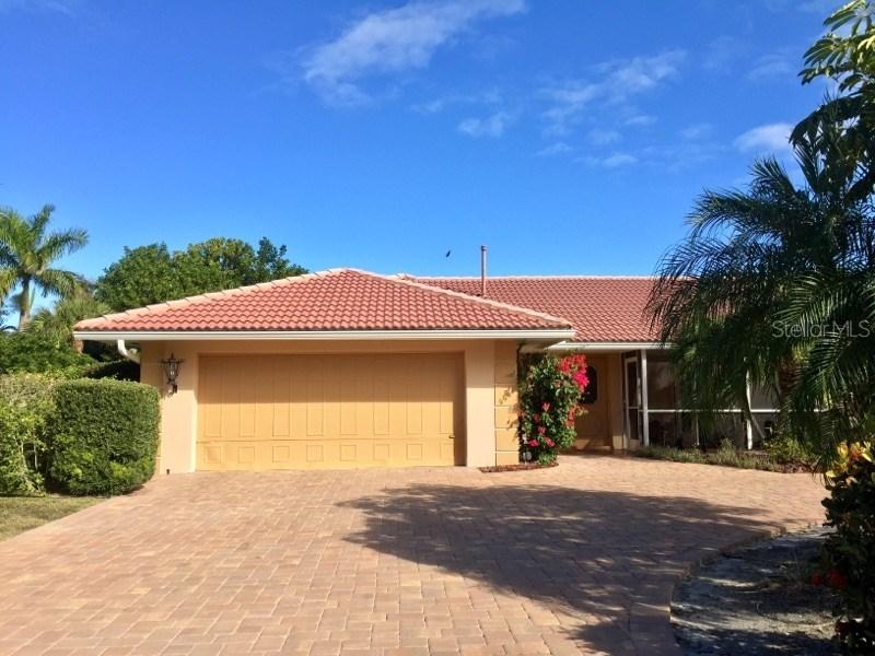 343 Bob White Way, Sarasota, FL 34236