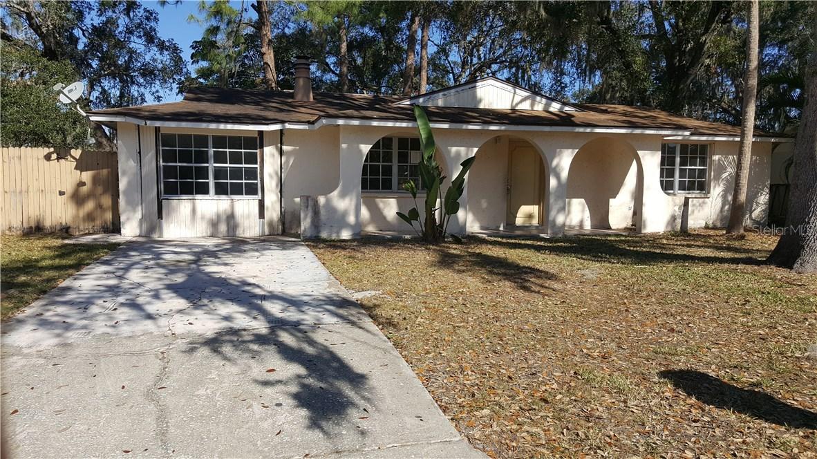 4901 Silk Oak Dr., Sarasota, FL 34232