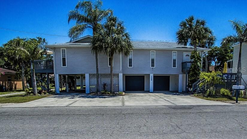 125 52nd St., Holmes Beach, FL 34217