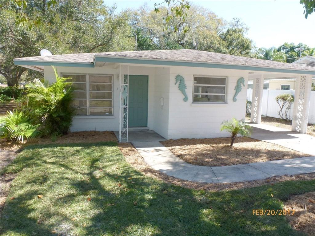 1307 22nd St., Bradenton, FL 34205