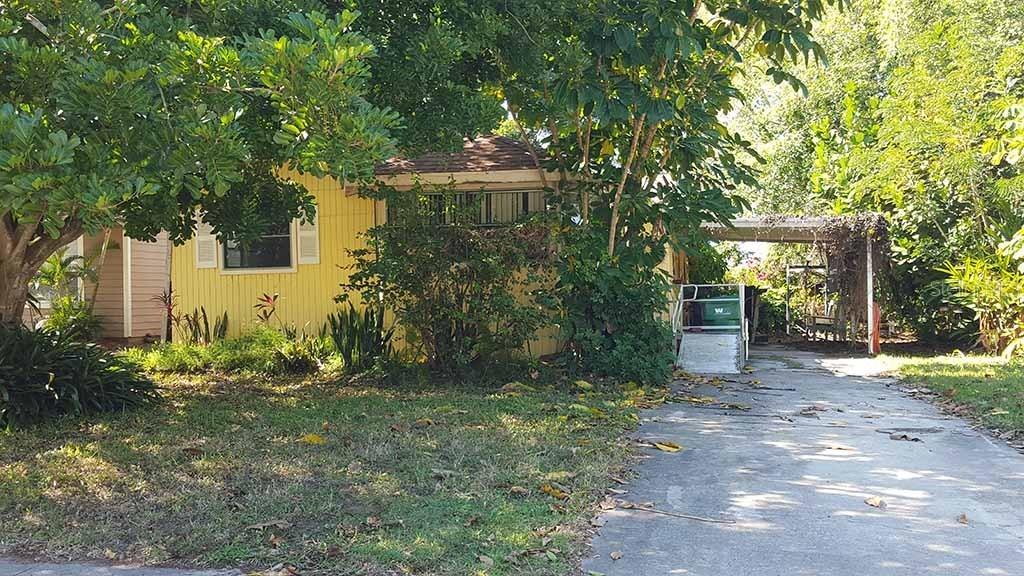 1025 27th Ave., Palmetto, FL 34221