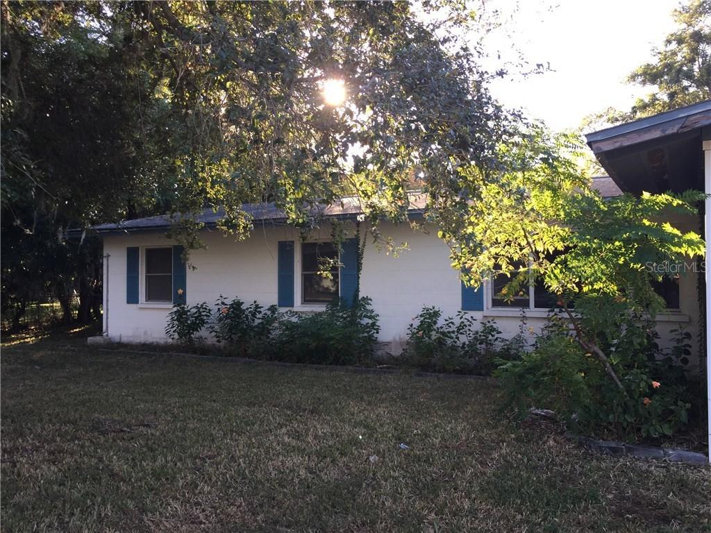 617 15th Avenue Dr., Palmetto, FL 34221