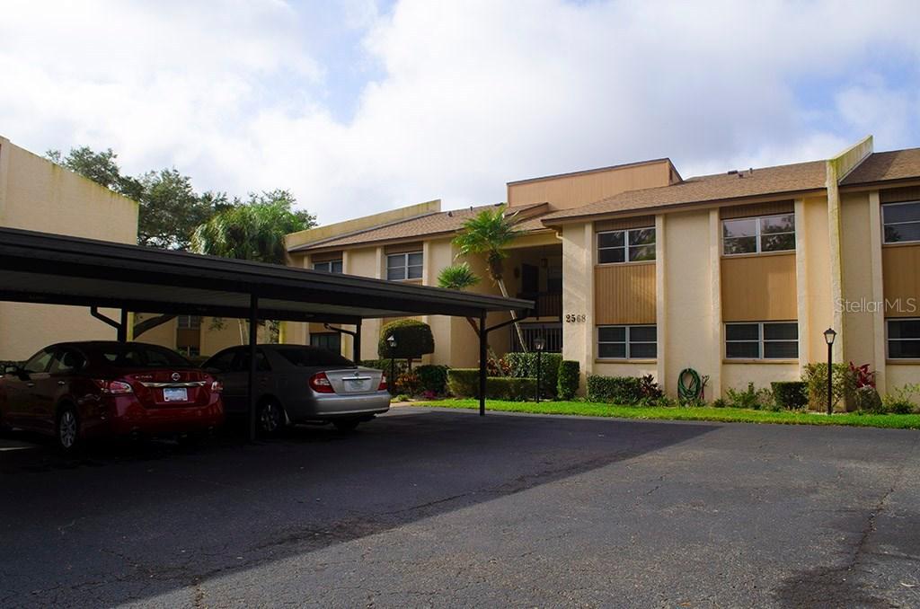 2568 Clubhouse Cir. #102, Sarasota, FL 34232