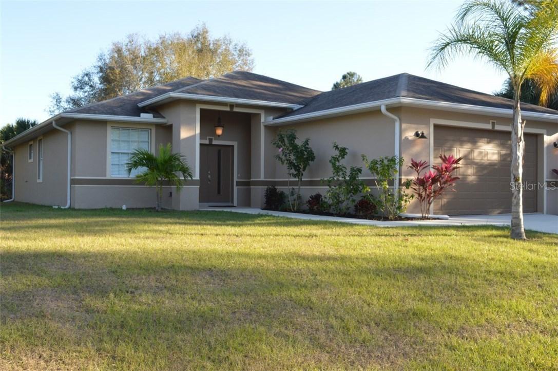 4160 Lagoon Ter., North Port, FL 34286