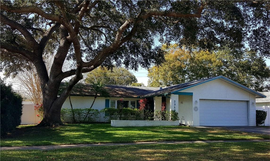 2318 Hazelwood Ln., Clearwater, FL 33763