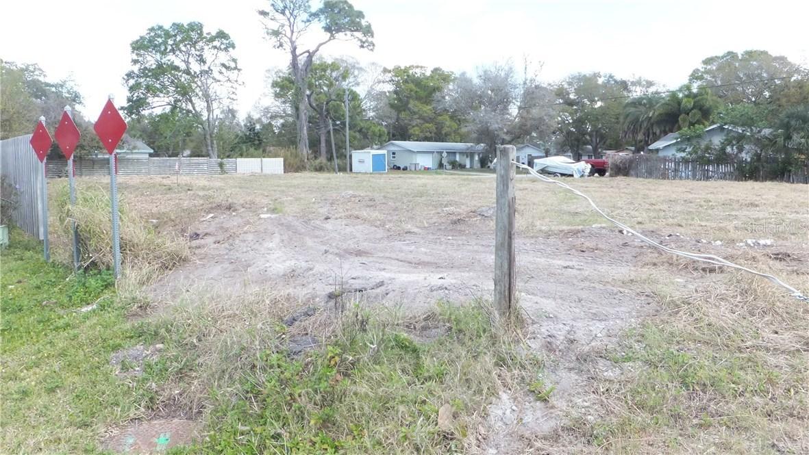 Lot B Pine Terrace Ave., Sarasota, FL 34231