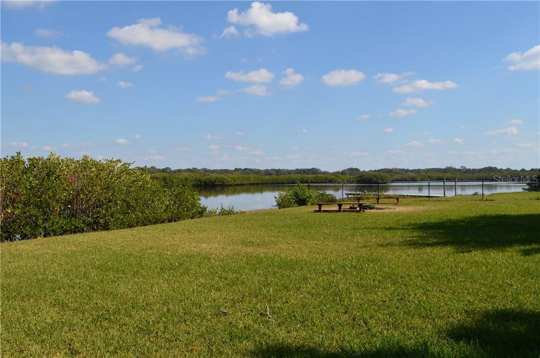 2111 51st Blvd., Bradenton, FL 34208