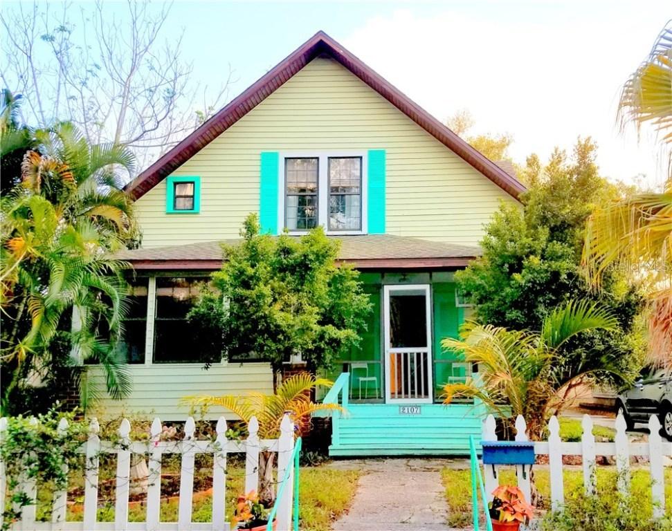2107 6th Ave., Bradenton, FL 34205