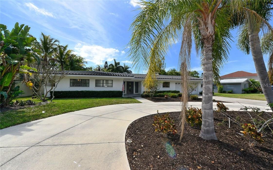 430 Pheasant Way, Sarasota, FL 34236