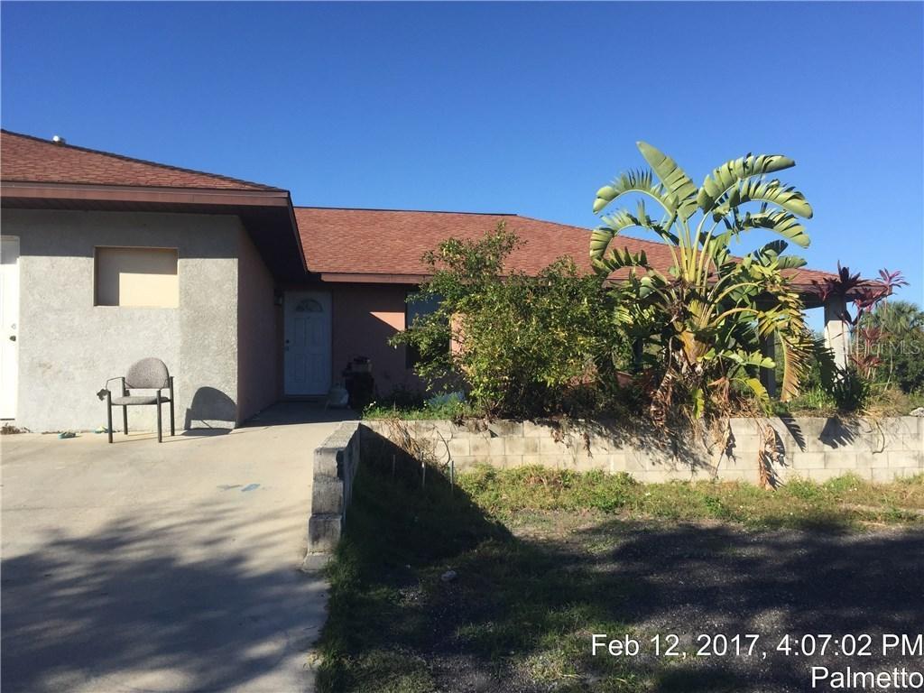 3208 16th Ave., Palmetto, FL 34221
