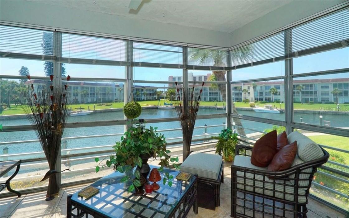 4400 Exeter Dr. #J205, Longboat Key, FL 34228