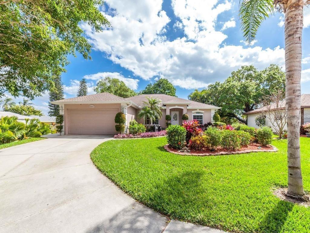 8804 W 44th Avenue Dr., Bradenton, FL 34210