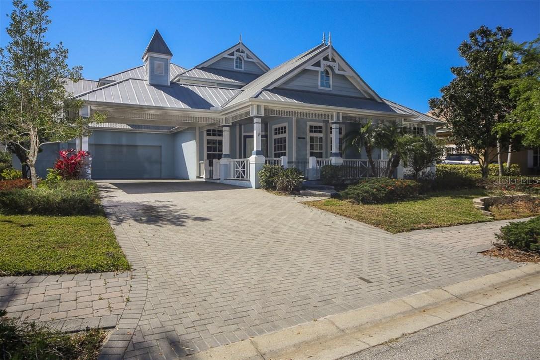 4722 Mainsail Dr., Bradenton, FL 34208