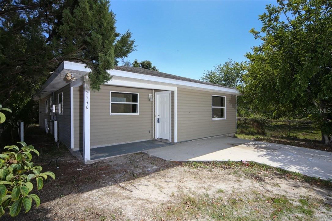 2540 25th St., Sarasota, FL 34234