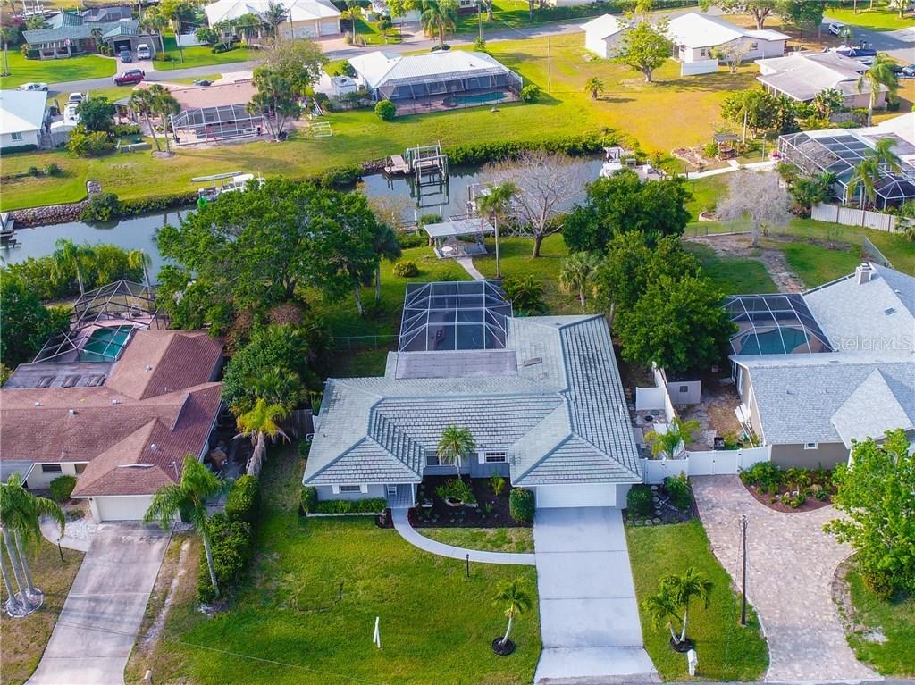 377 Cezanne Dr., Osprey, FL 34229
