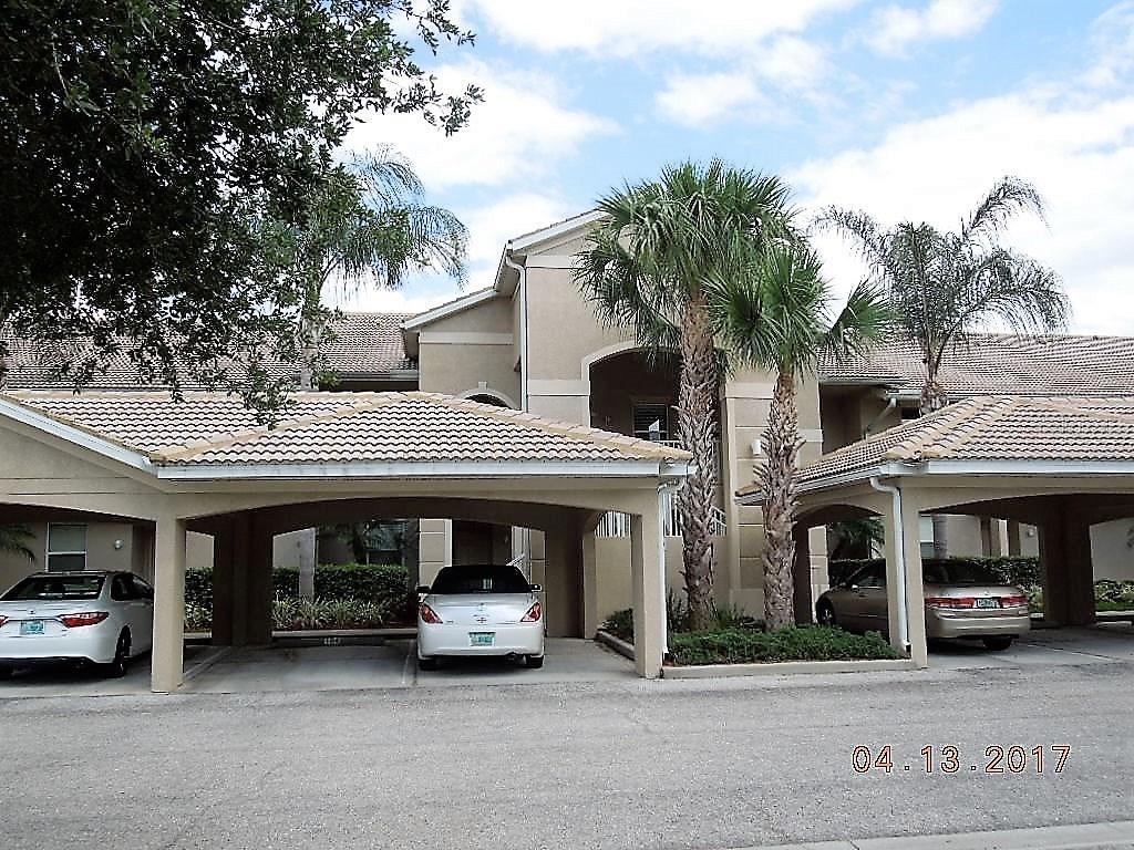 915 Fairwaycove Ln. #204, Bradenton, FL 34212