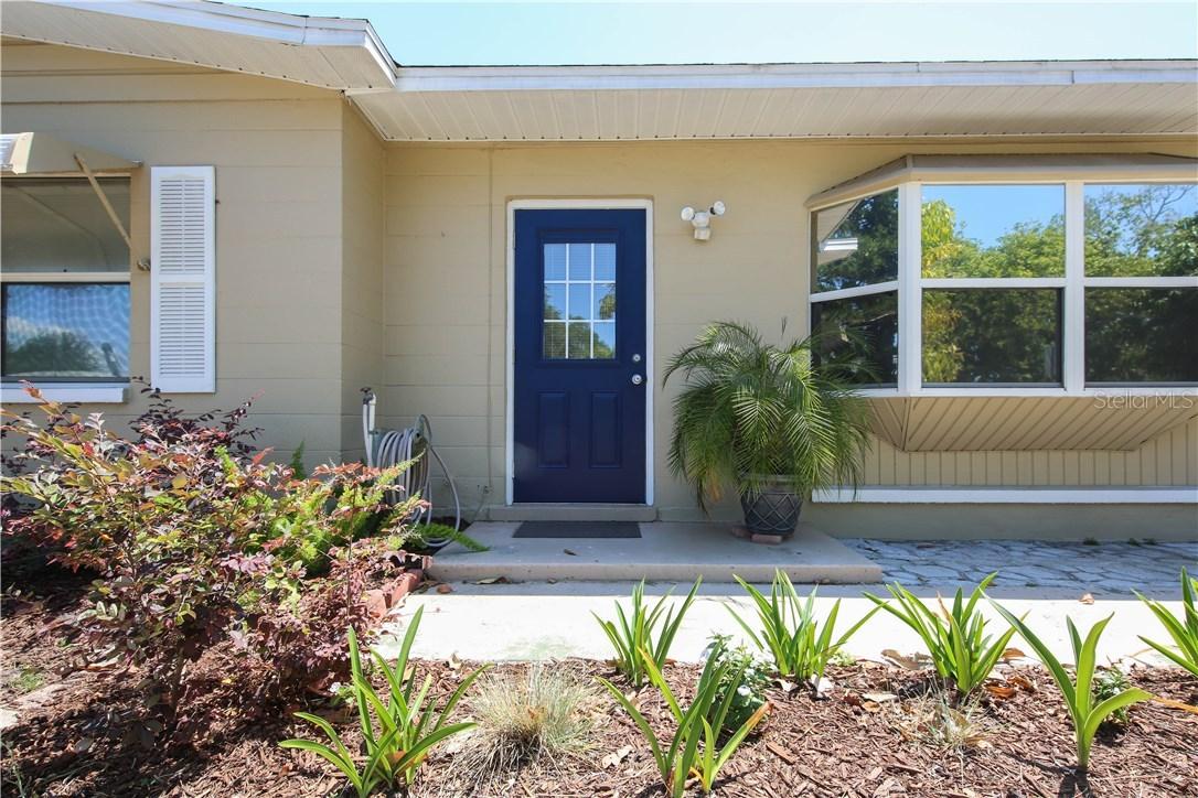 2505 S Radcliffe Pl., Bradenton, FL 34207