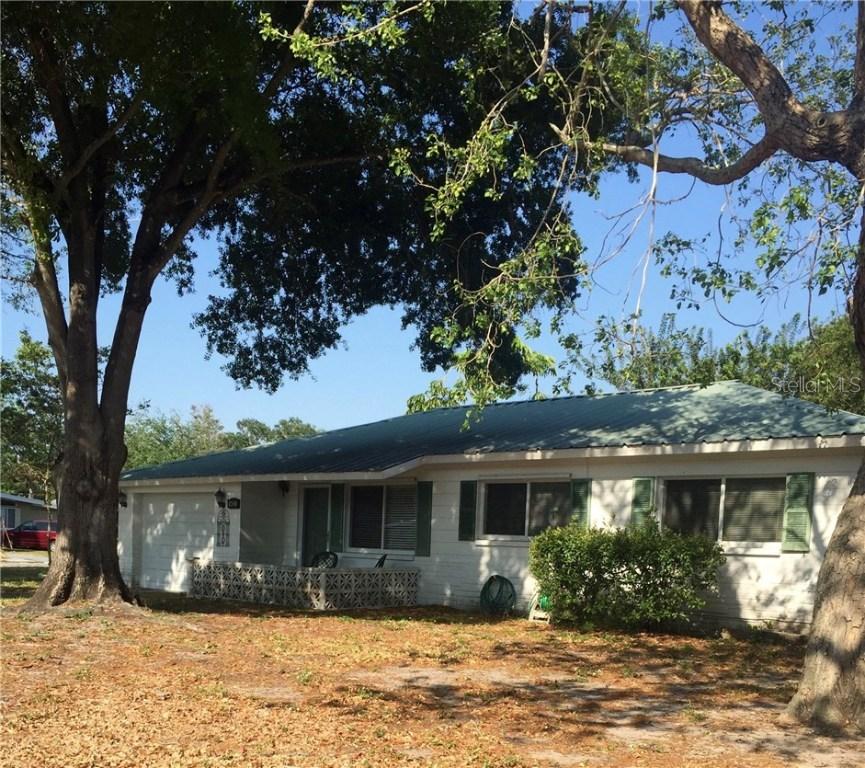 6423 Wellesley Dr., Bradenton, FL 34207