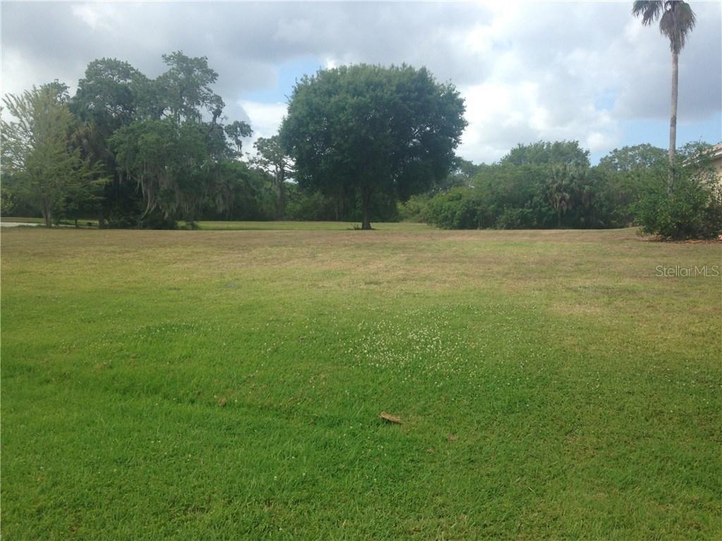 6114 9th Avenue Cir., Bradenton, FL 34212
