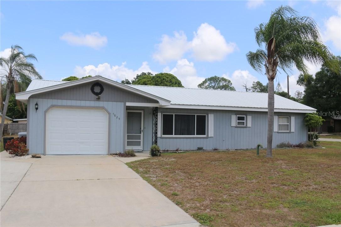 4625 Beacon Dr., Sarasota, FL 34232