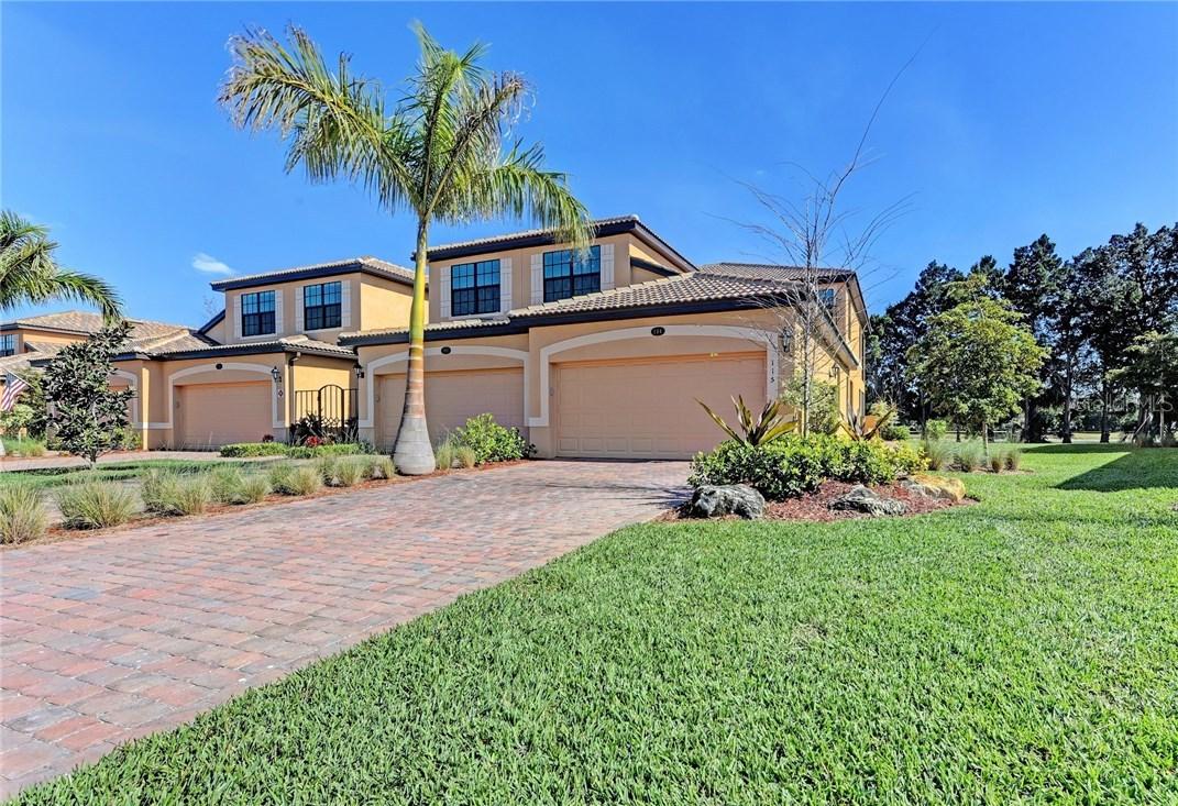 115 Red Fox Ct. #104, Bradenton, FL 34212