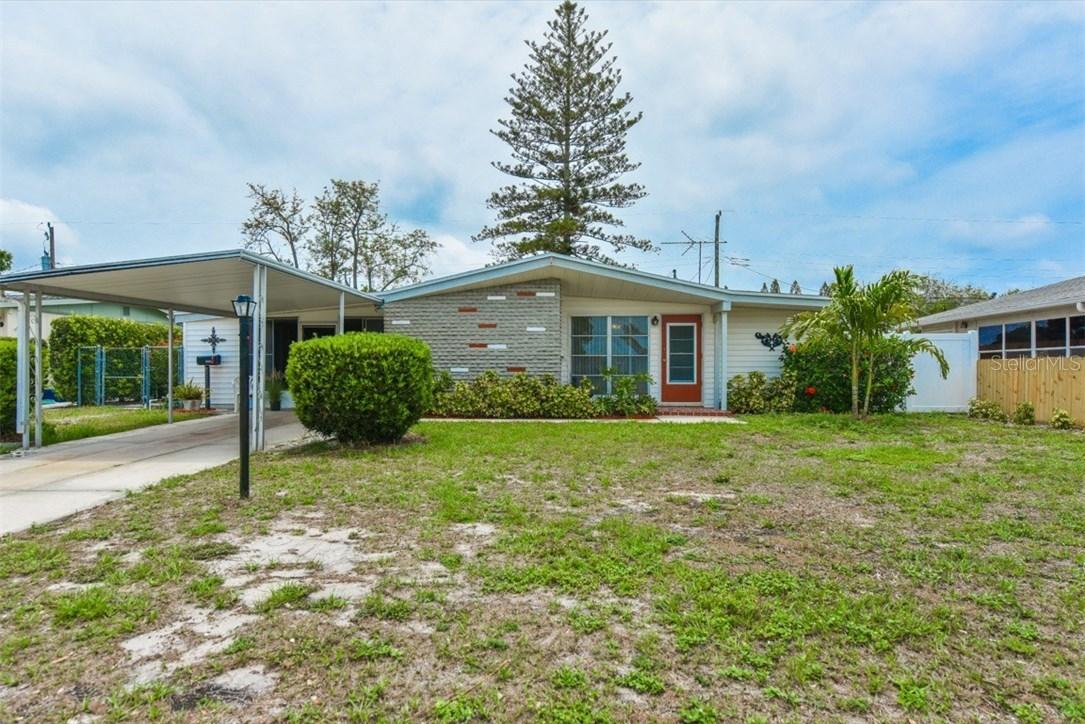 2312 N Wellesley Dr., Bradenton, FL 34207