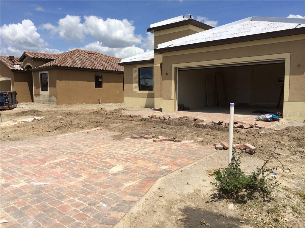 6575 Willowshire Way, Bradenton, FL 34212