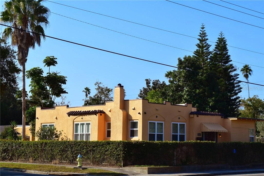 2858 Bahia Vista St., Sarasota, FL 34239