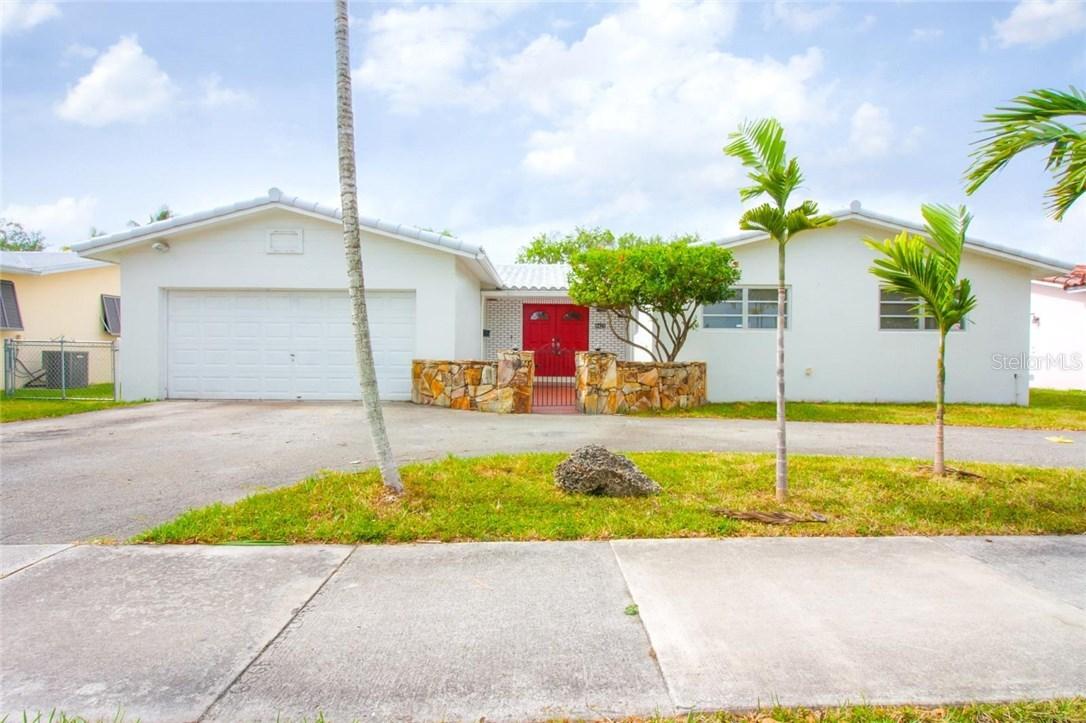 8425 SE 48th St., Miami, FL 33155