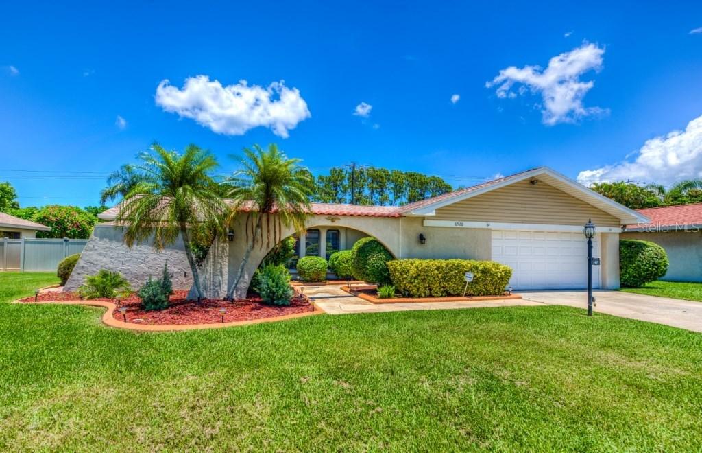 6920 4th Avenue Dr., Bradenton, FL 34209