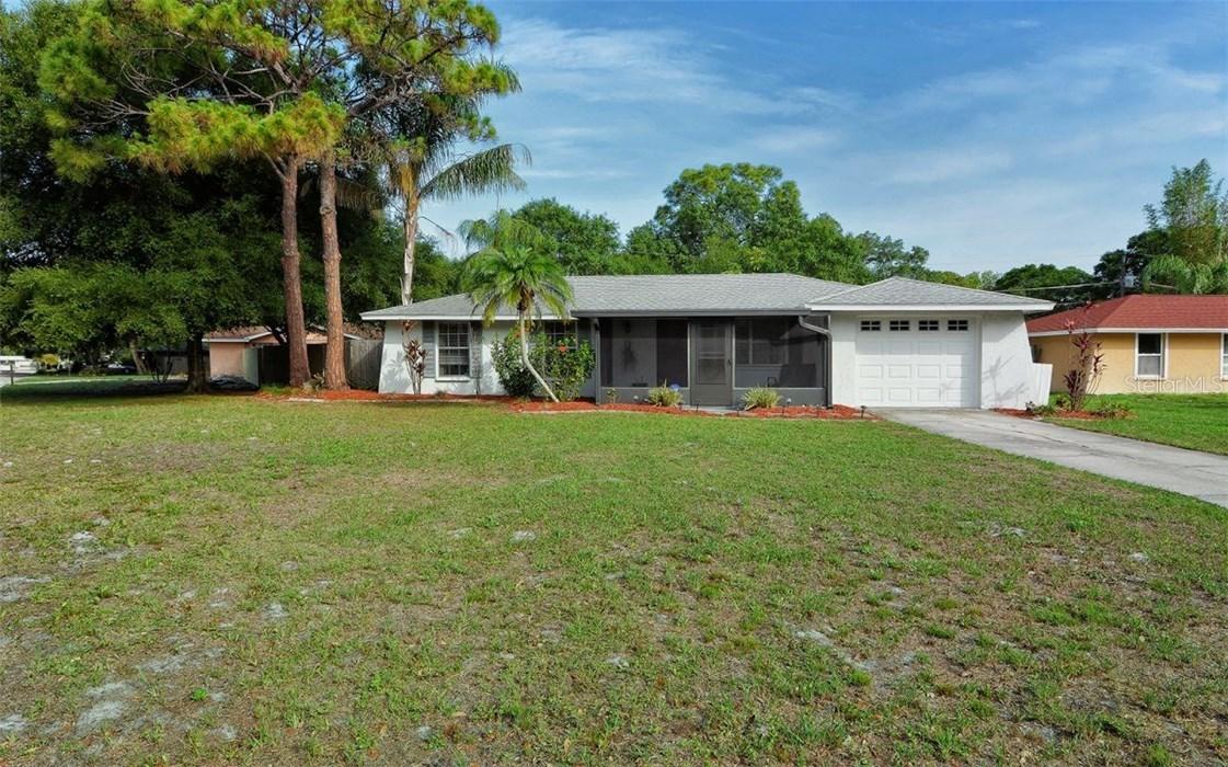 5021 Silk Oak Dr., Sarasota, FL 34232