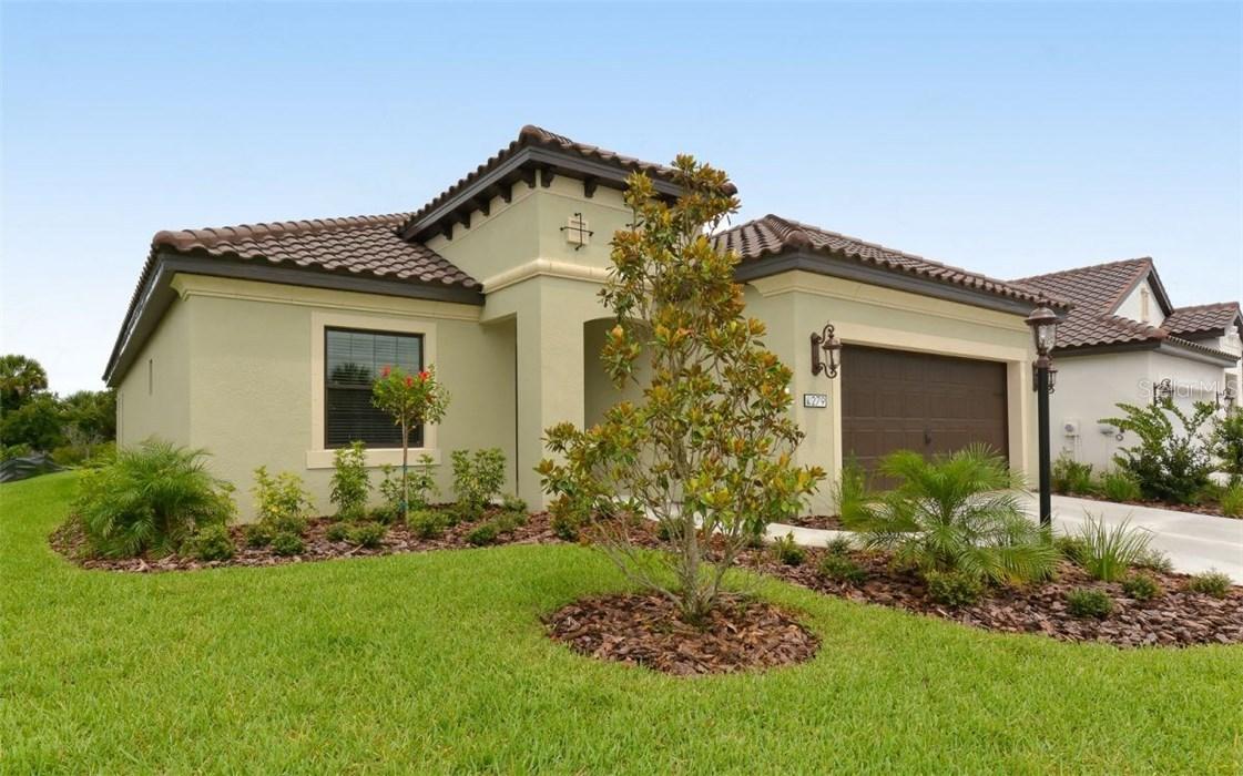279 Carlino Dr., Nokomis, FL 34275