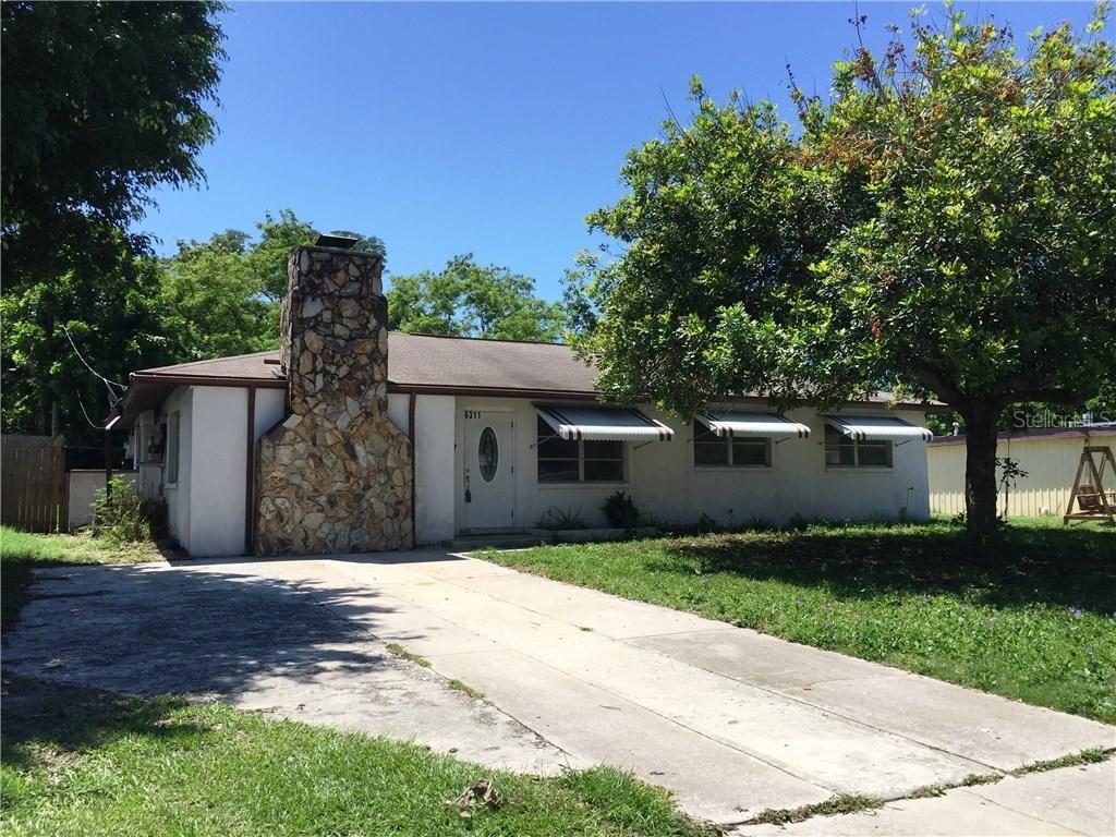 6311 Columbia Dr., Bradenton, FL 34207