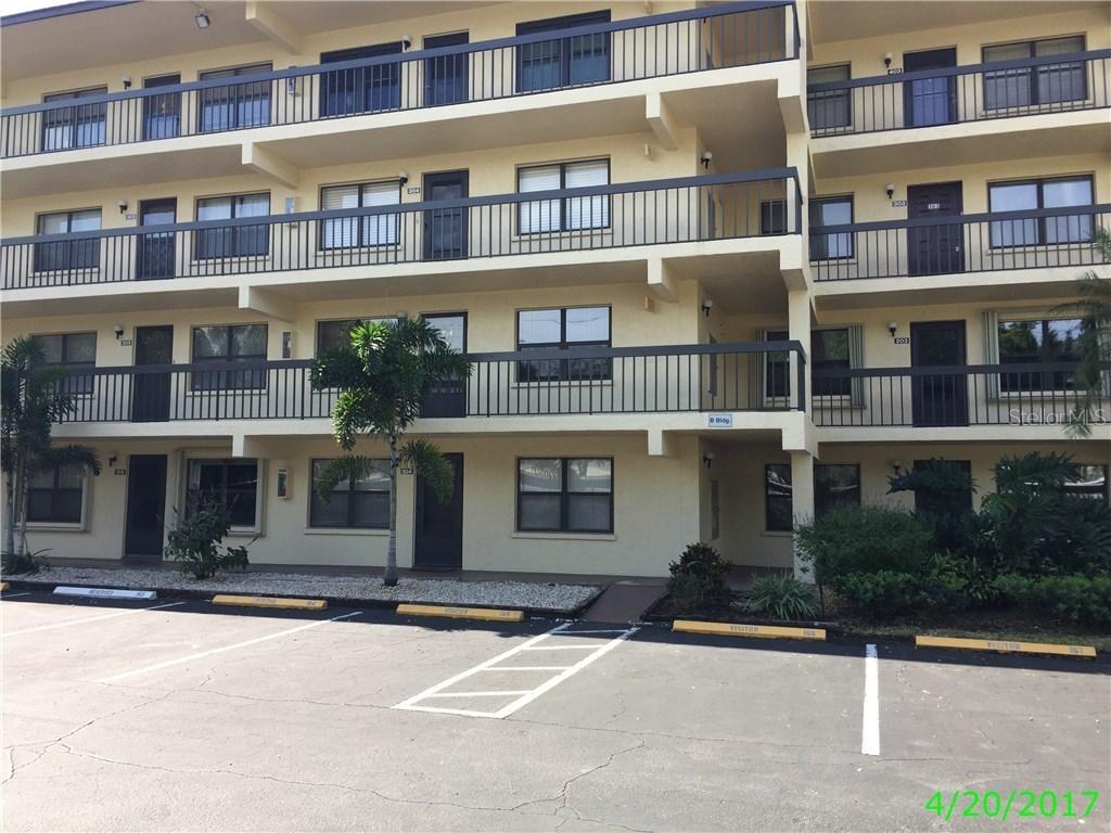 315 30th Ave. #B204, Bradenton, FL 34205