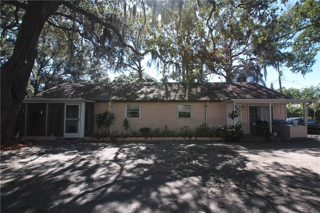 2176 8th St., Sarasota, FL 34237