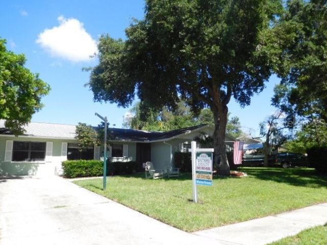 3720 Lakewood Dr., Sarasota, FL 34232